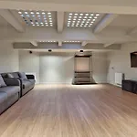 139 - Urban Pretty Duplex In Saint-Germain